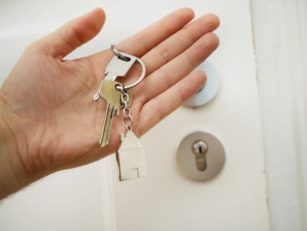 https://AnnFox.StopRentingStartOwning.com